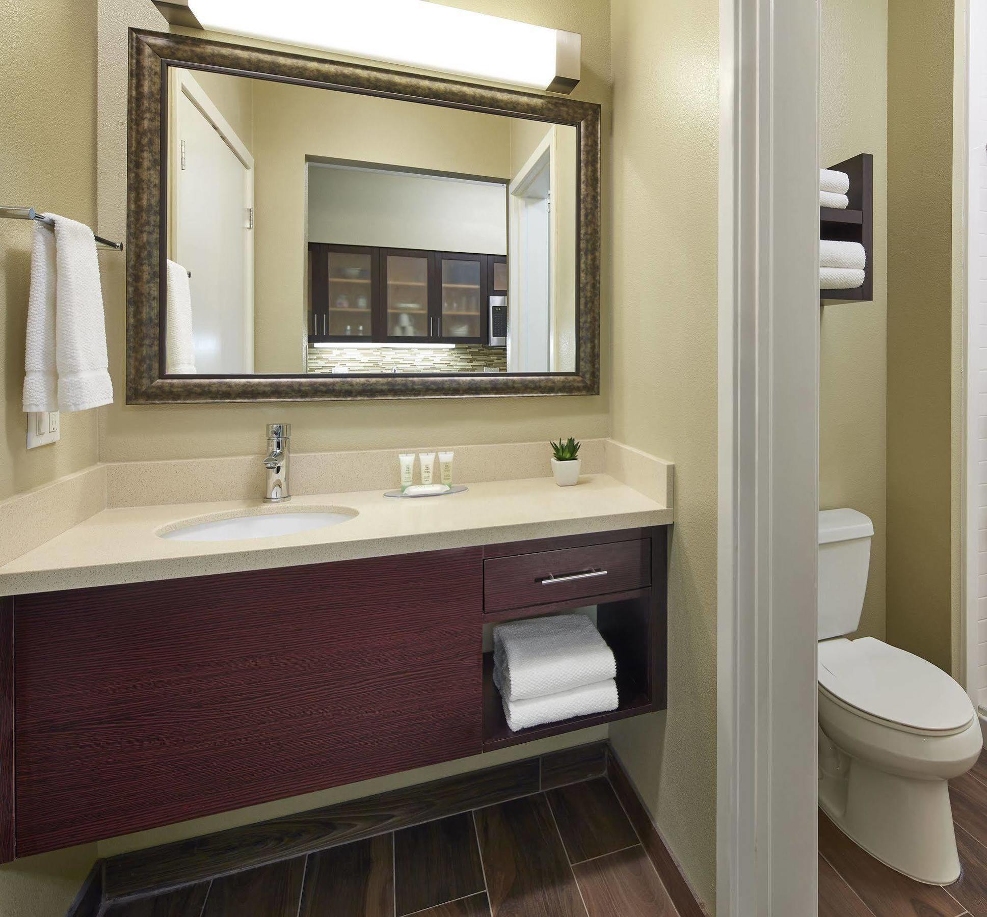 Staybridge Suites Anaheim At The Park By Ihg Екстер'єр фото
